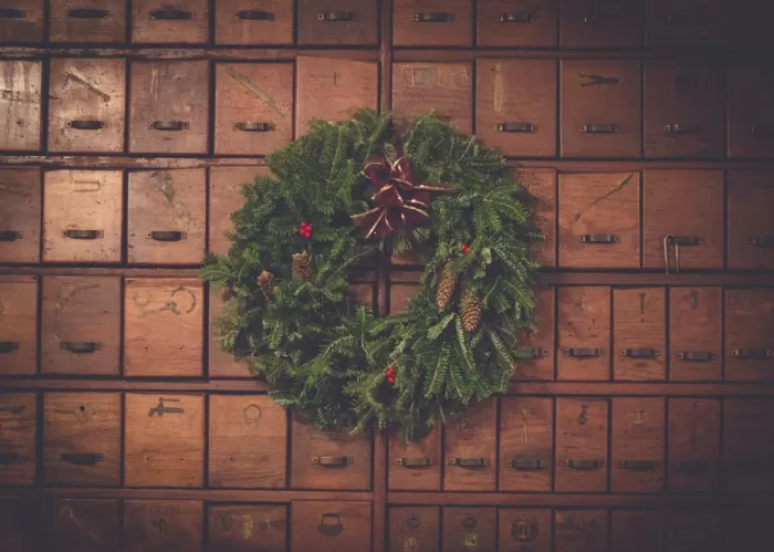 Seasonal Deals and Holiday Discounts